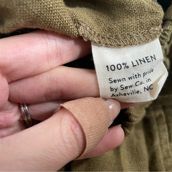 Elizabeth Suzann Clyde Pants in Olive 🫒*Retired Color* - Picture 4 of 8